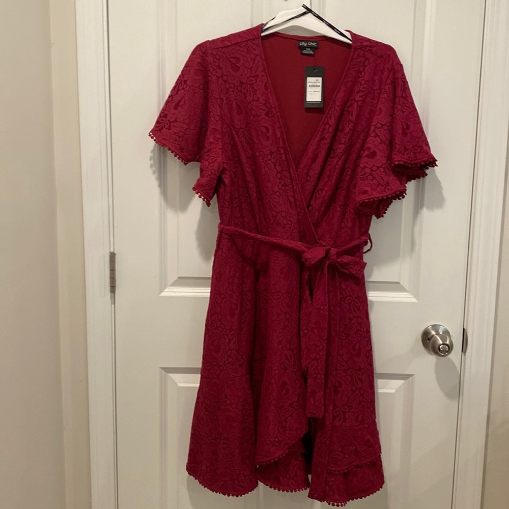 NWT City Chic Wrap Dress (16)